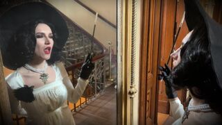 Lady dimitrescu vad oboázása és hancúrozása - resident evil village cosplay halloween 2023