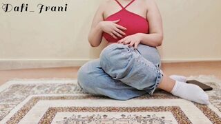 Csábos milf óriási popókáját megbassza egy óriási cerka