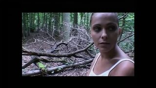 Clara Morgane élvezi a durva kettő behatolást a gigászi farokkal