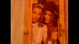 Gigászi didkós csajok könyörtelenül cidázzák és lovagolják a vastag farkakat retro válogatásban